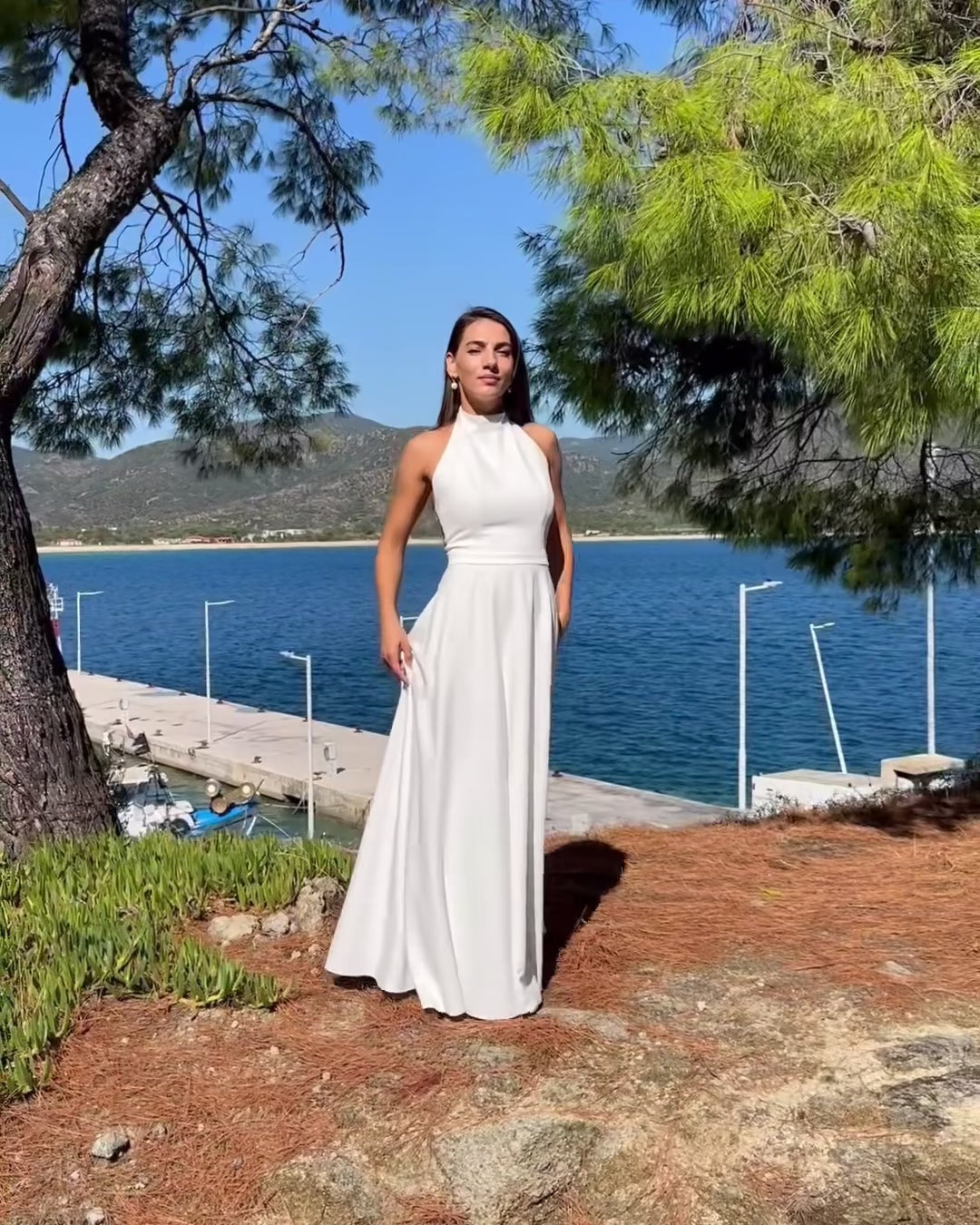 Rochie de mireasă simplă A-line cu spatele gol – ELARA