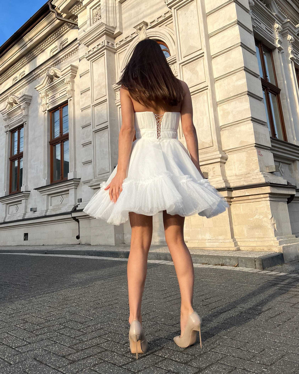 Rochie de ocazie alba scurta din dantela cu corset - BELLADRESS