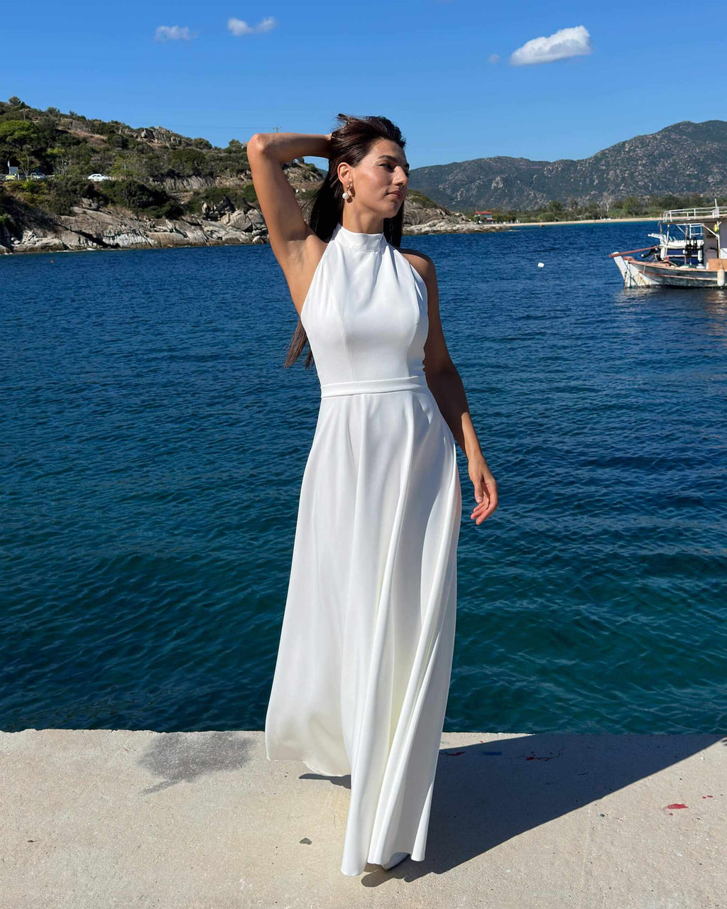 Rochie de mireasă simplă A-line cu spatele gol – ELARA